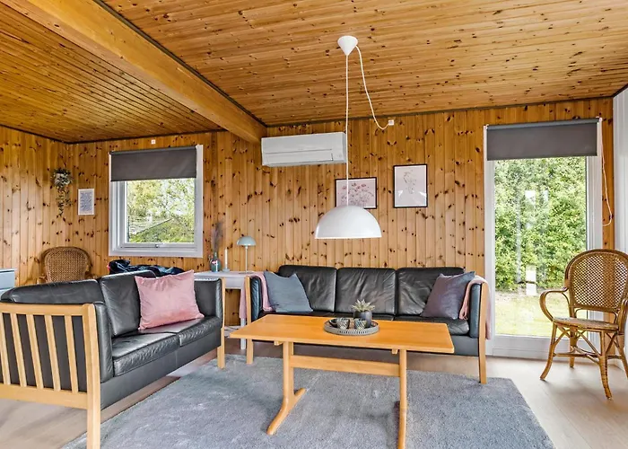 Ferienhaus Awesome In With Wifi *